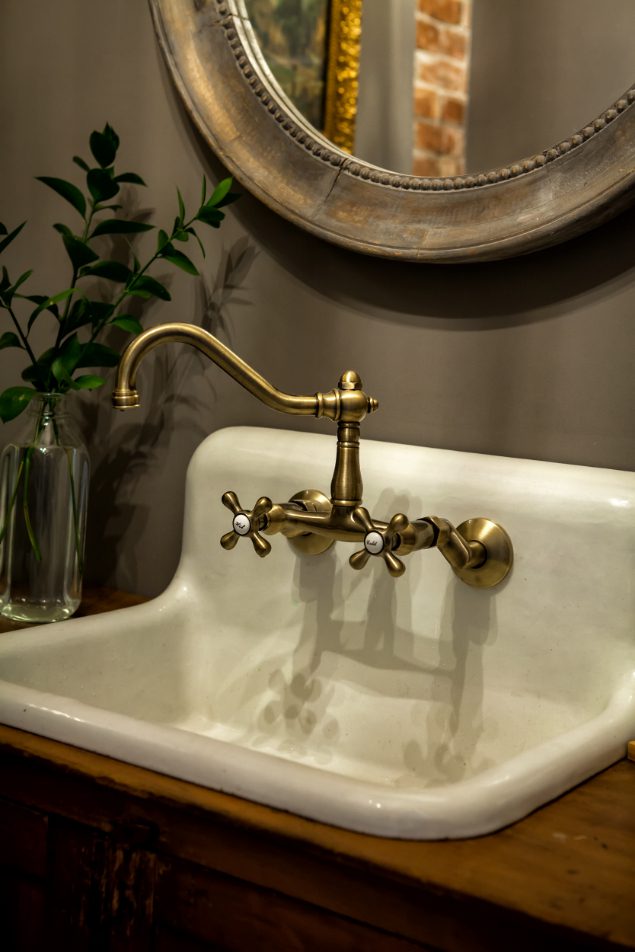 Maplehurst Manor Bed and Breakfast